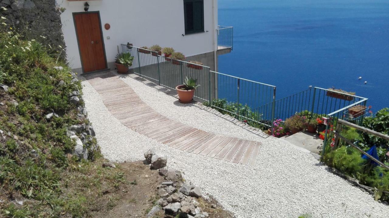 L' Ebbrezza Di Volare Villa Amalfi Exterior photo